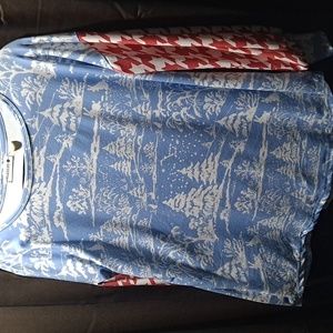 Nuggles Christmas top